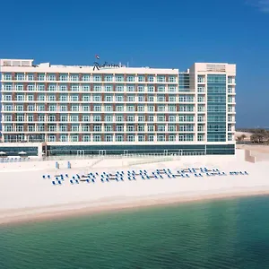 4* Semesteranläggning (resort) Radisson Khaimah Marjan Island